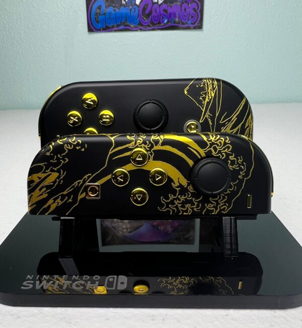 Black Wave Kanagawa - Gold Accents - Custom Joycons for the Nintend Switch - Image 2