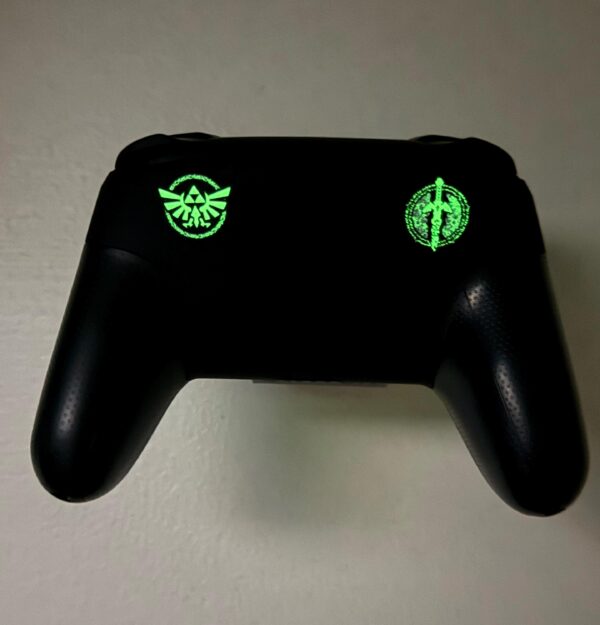 Zelda - RGB LeD - Glow in the Dark - Custom Pro Controller for Nintendo Switch - Image 4