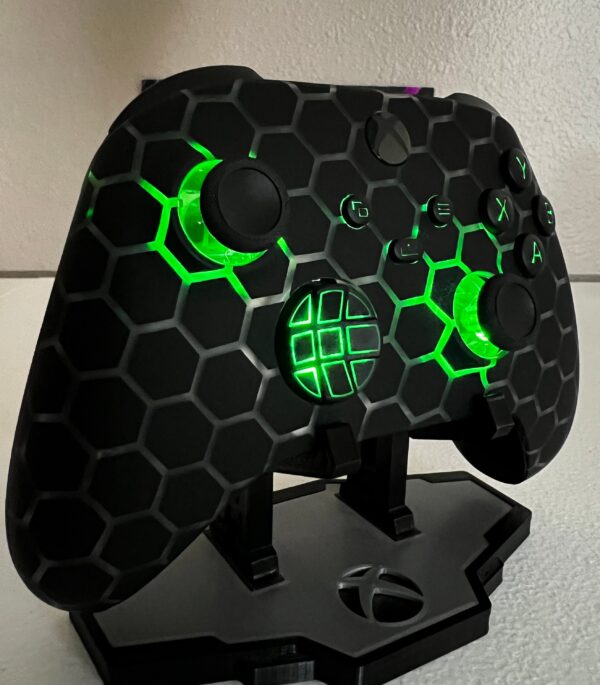 Honeycomb theme - RGB LED - Custom Wireless Controller for Xbox Or PC - Image 4
