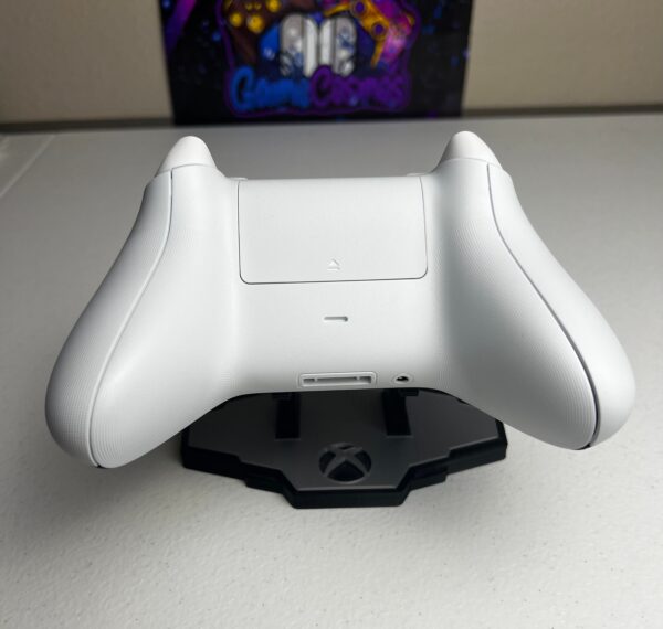 Valkyrie Knight - White Accents - Custom Wireless Controller for Xbox Or PC - Image 4