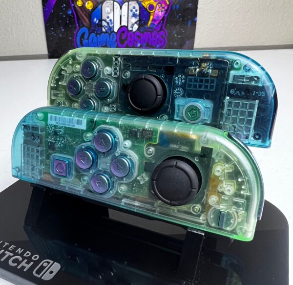 Two-Tone Glossy Gradient - Green & Blue - Custom Joycons for the Nintend Switch - Image 2