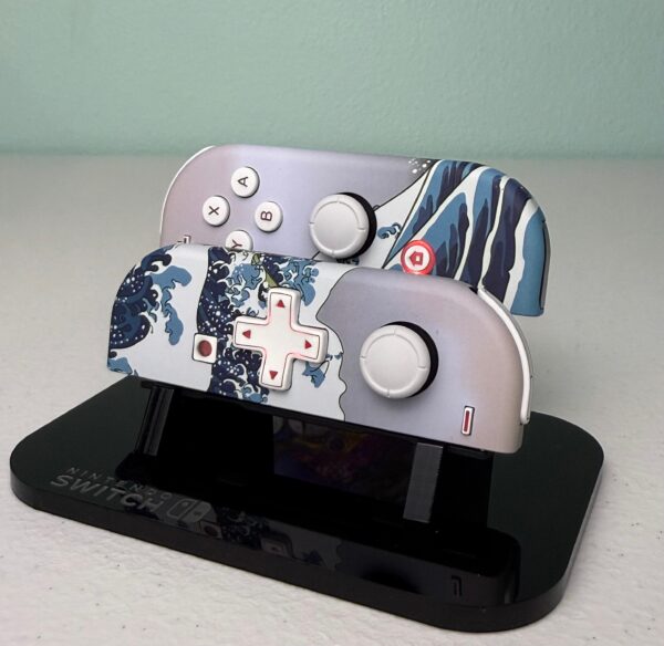Great Wave Kanagawa - RGB LED - Custom Joycons for the Nintend Switch - Image 2