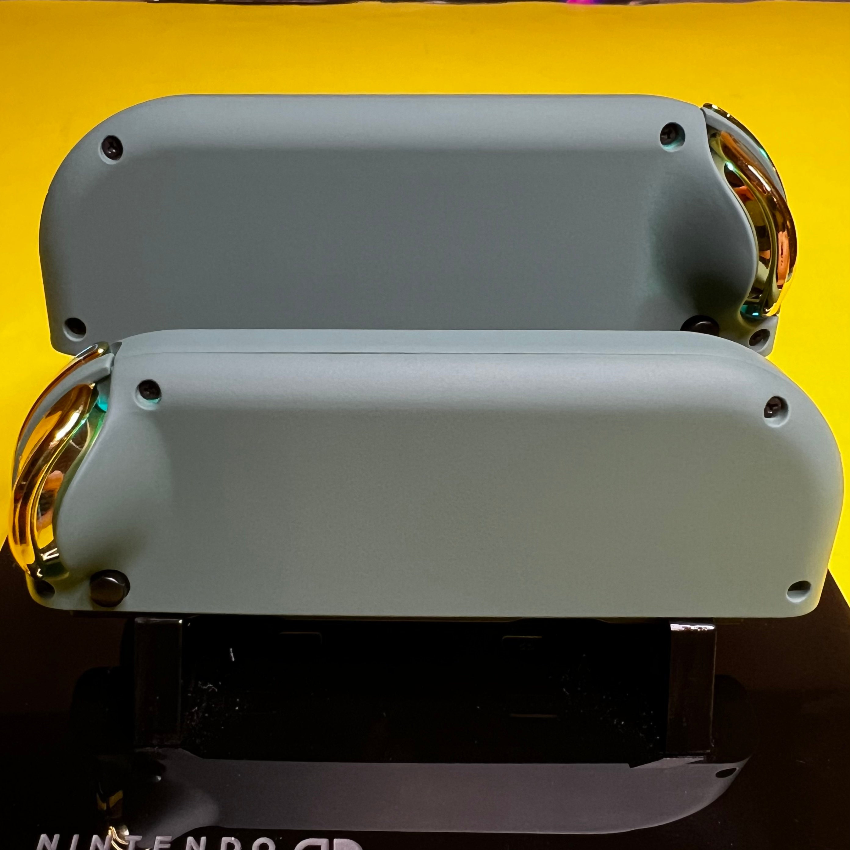 Pine Green & Gold - RGB LED - Custom Joycons for the Nintend Switch - Image 4