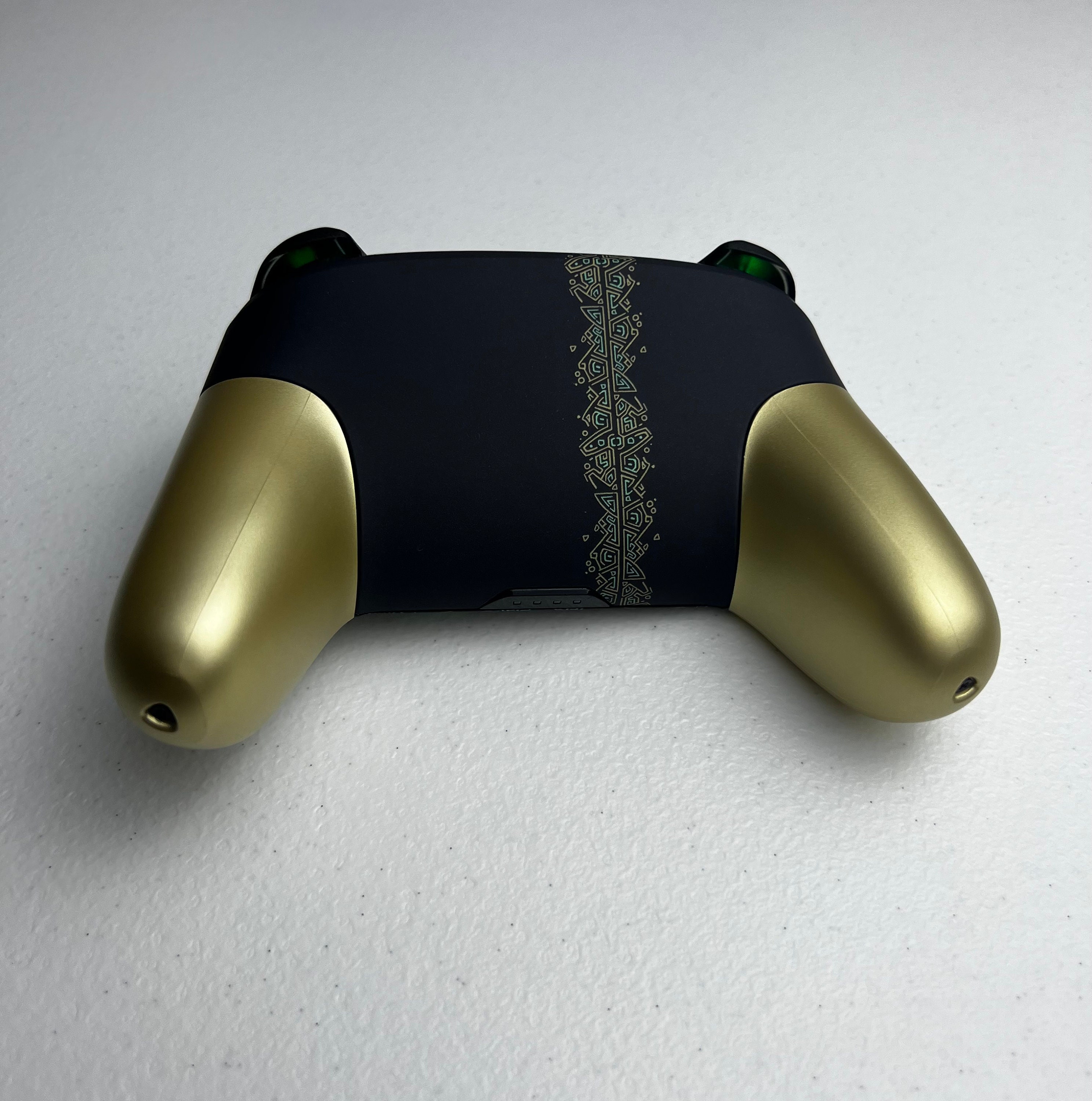 Zelda TOTK - RGB LeD - Glow in the Dark - Custom Pro Controller for The Switch or PC - Image 5