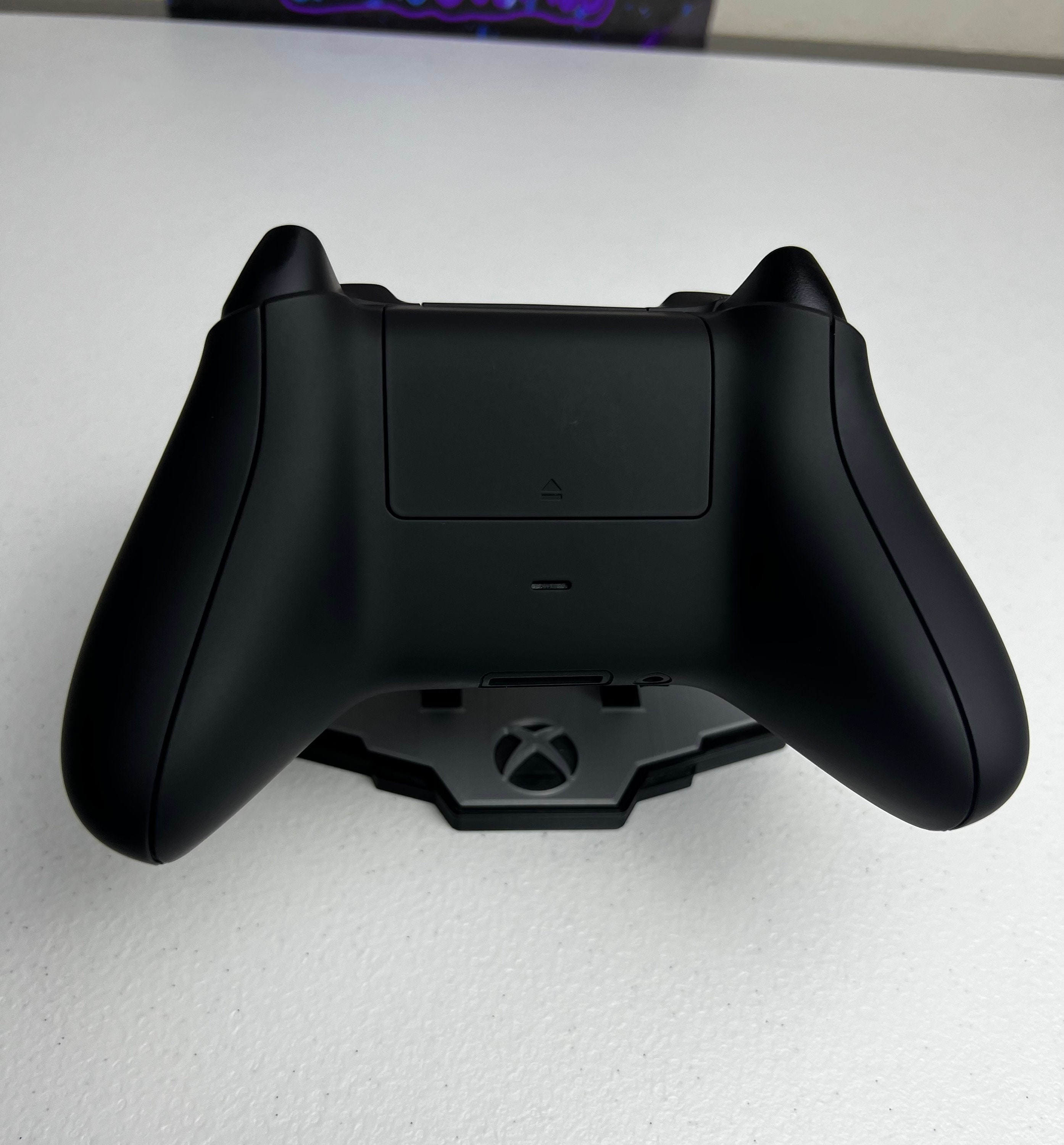 Golden Wave Black Kanagawa - RGB LED - Custom Wireless Controller for Xbox Or PC - Image 5