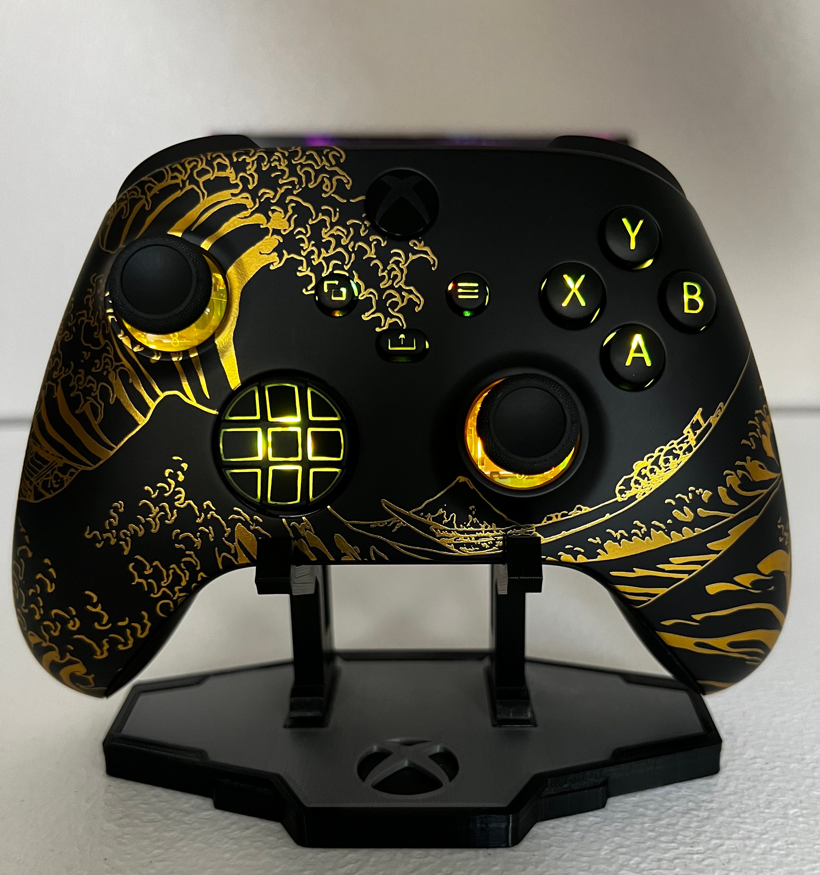 Golden Wave Black Kanagawa - RGB LED - Custom Wireless Controller for Xbox Or PC - Image 2
