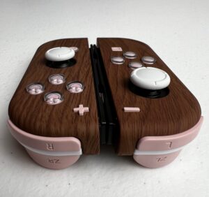 See Pictures for condition* Cute Woodgrain Theme - Custom Joycons for the Nintend Switch