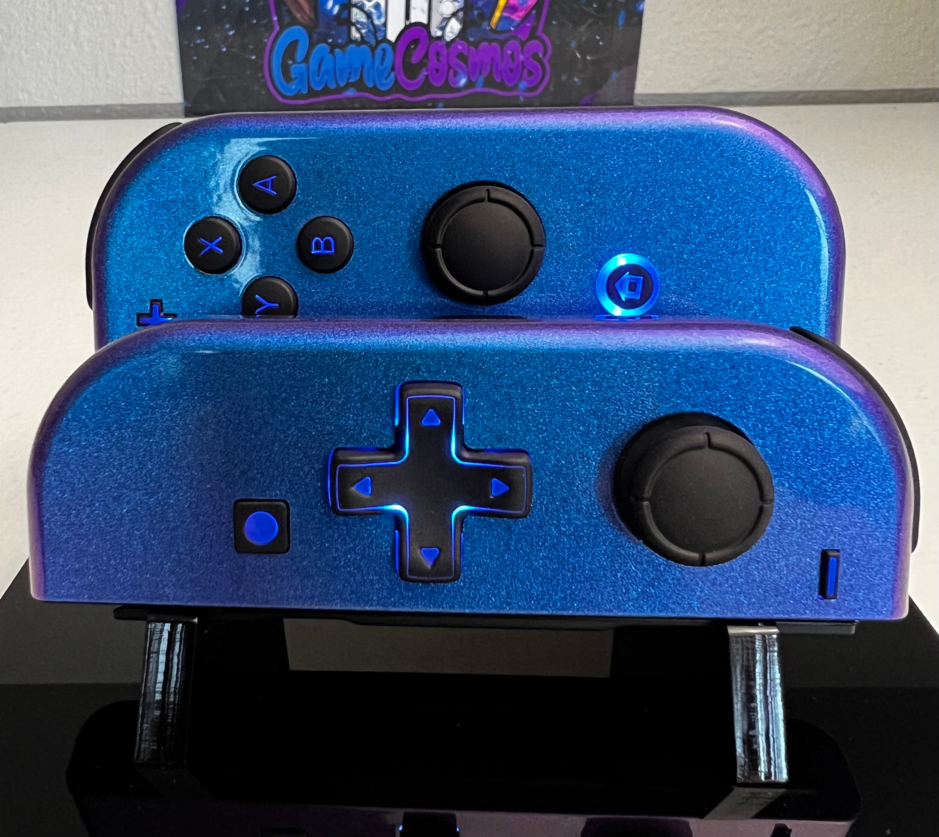Glossy Chameleon Blue - RGB LED - DPAD - Custom Joycons for the Nintend Switch