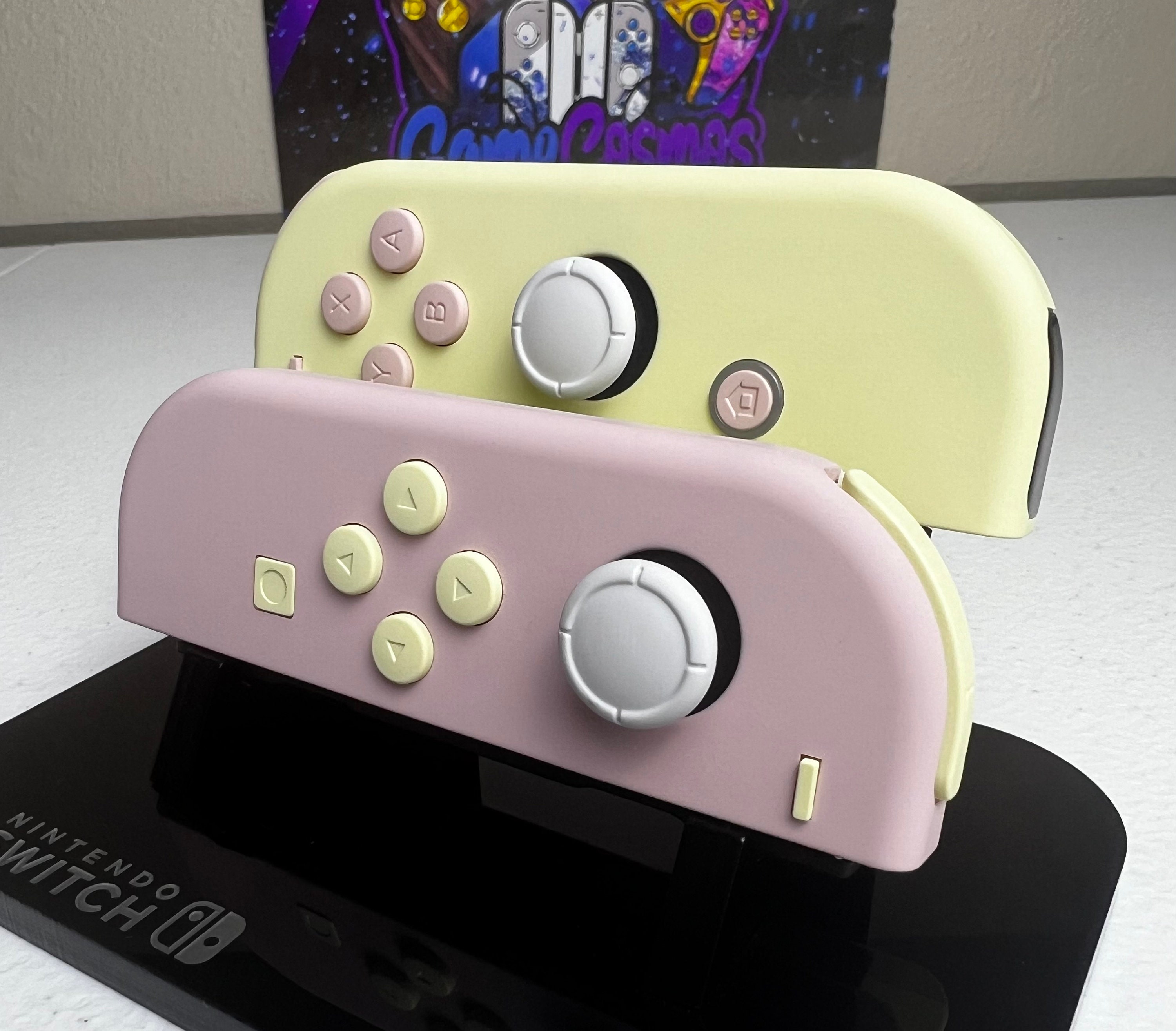 Strawberries N Crème - Sakura Pink & Cream - Custom Joycons for Nintend Switch - Image 3