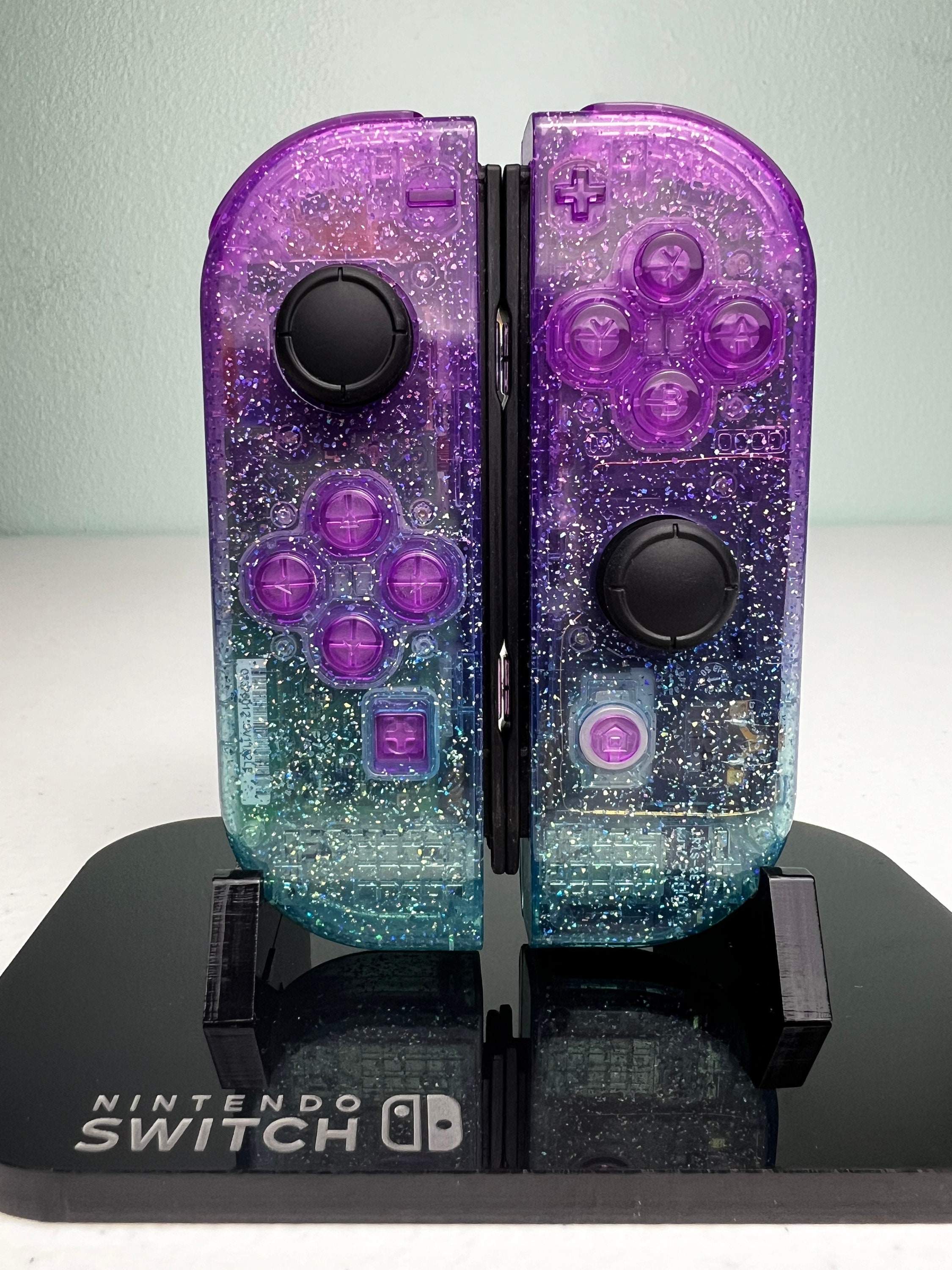 Two-Tone Glossy Glitter - Purple & Blue - Custom Joycons for the Nintend Switch - Image 4