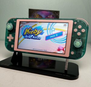 Cute Frog theme - Clear Emerald and Soft Pink - Custom Switch Lite