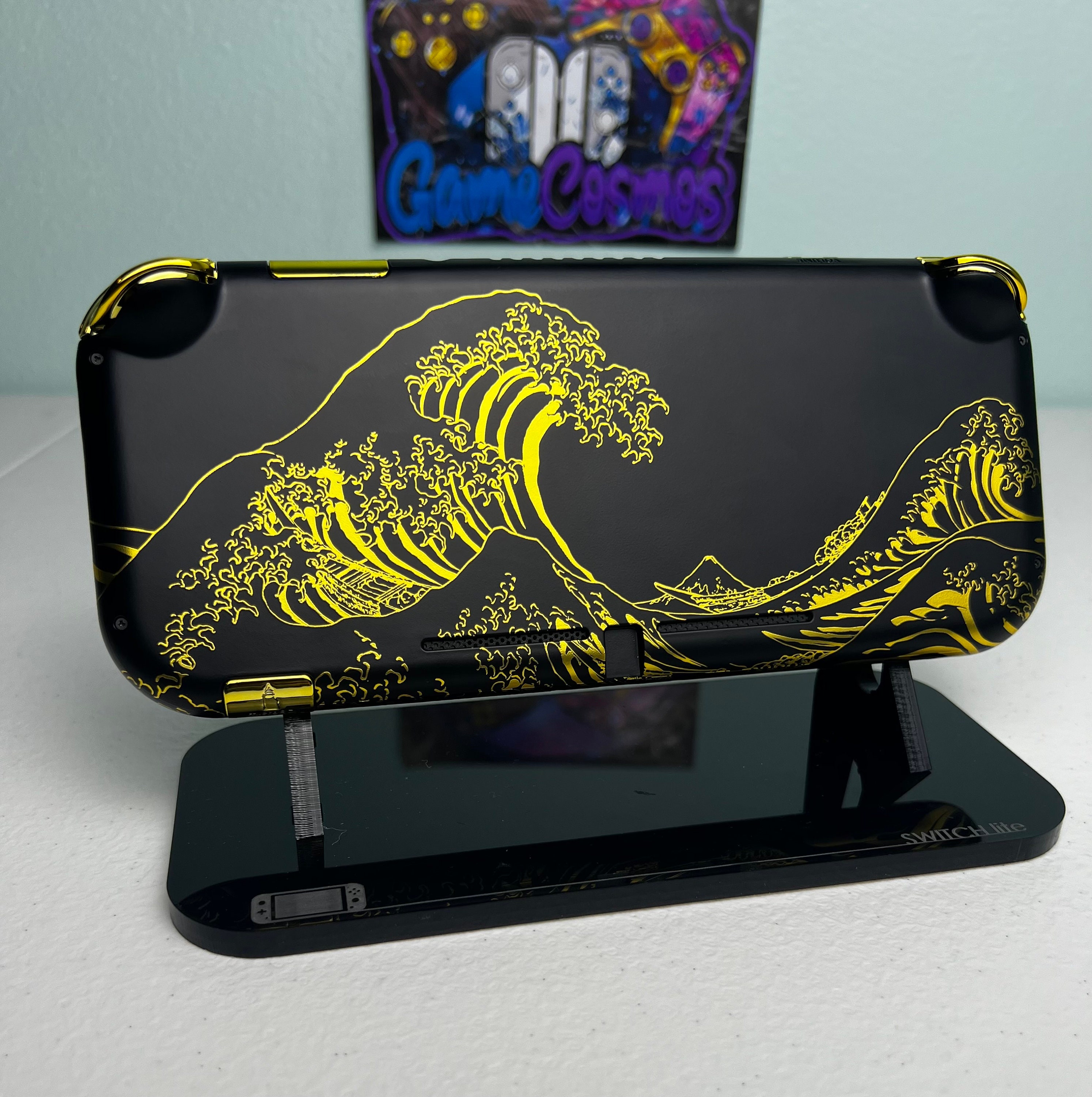 Great Wave Kanagawa Matte Finish - Gold and Black - Custom Switch Lite - Image 6