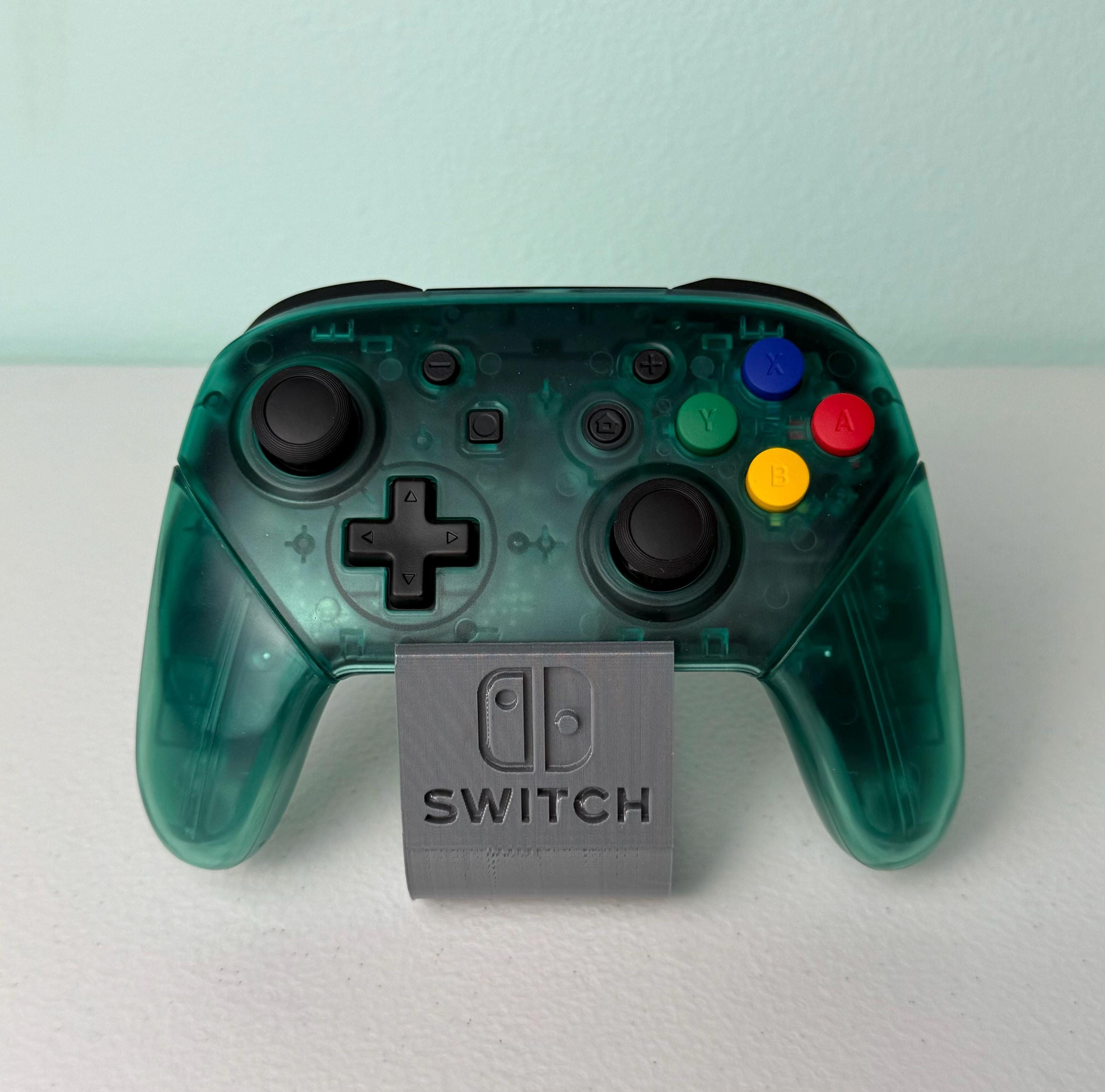 Emerald Green - Famicom Accents - Wireless Pro Controller for The Switch Or PC