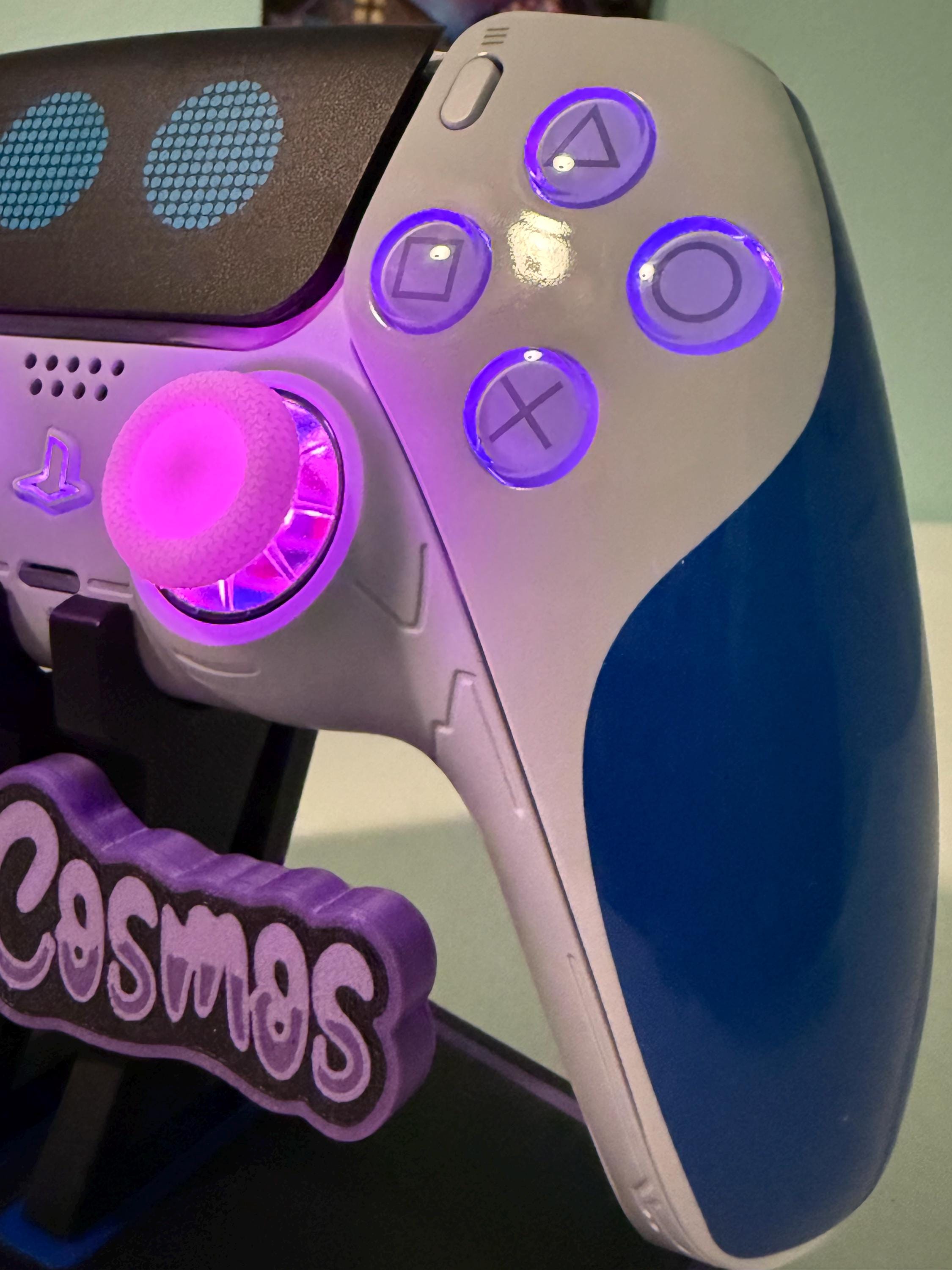 Astro Bot - RGB LED - Custom Wireless Controller for PS5 Or PC - Image 5