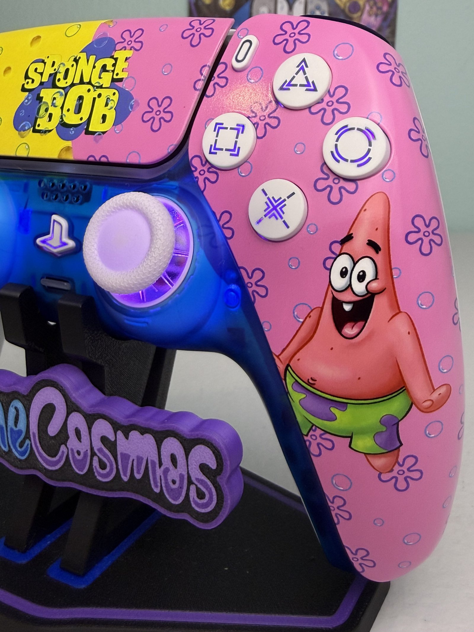 SpongeBob SquarePants custom PS5 controller, photo 4 of 8
